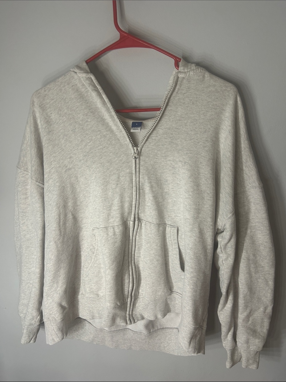 GRAY JACKET